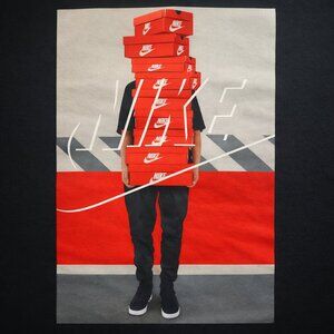 Nike Graphic T-Shirt Men’s XL Black Short Sleeve Casual The Nike Tee